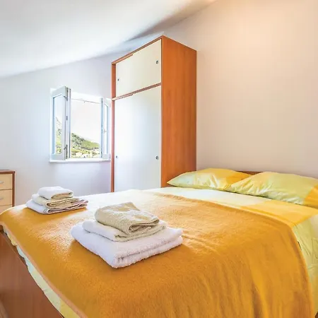 Cozy In With Kitchen * Makarska